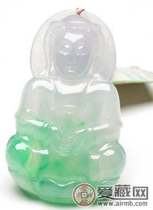 冰种翡翠报价，如何判断冰种翡翠的价格是否值得? 