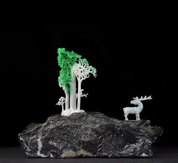 你以为翡翠摆件只要摆着就可以了？这些细节千万不能忽视   第1张