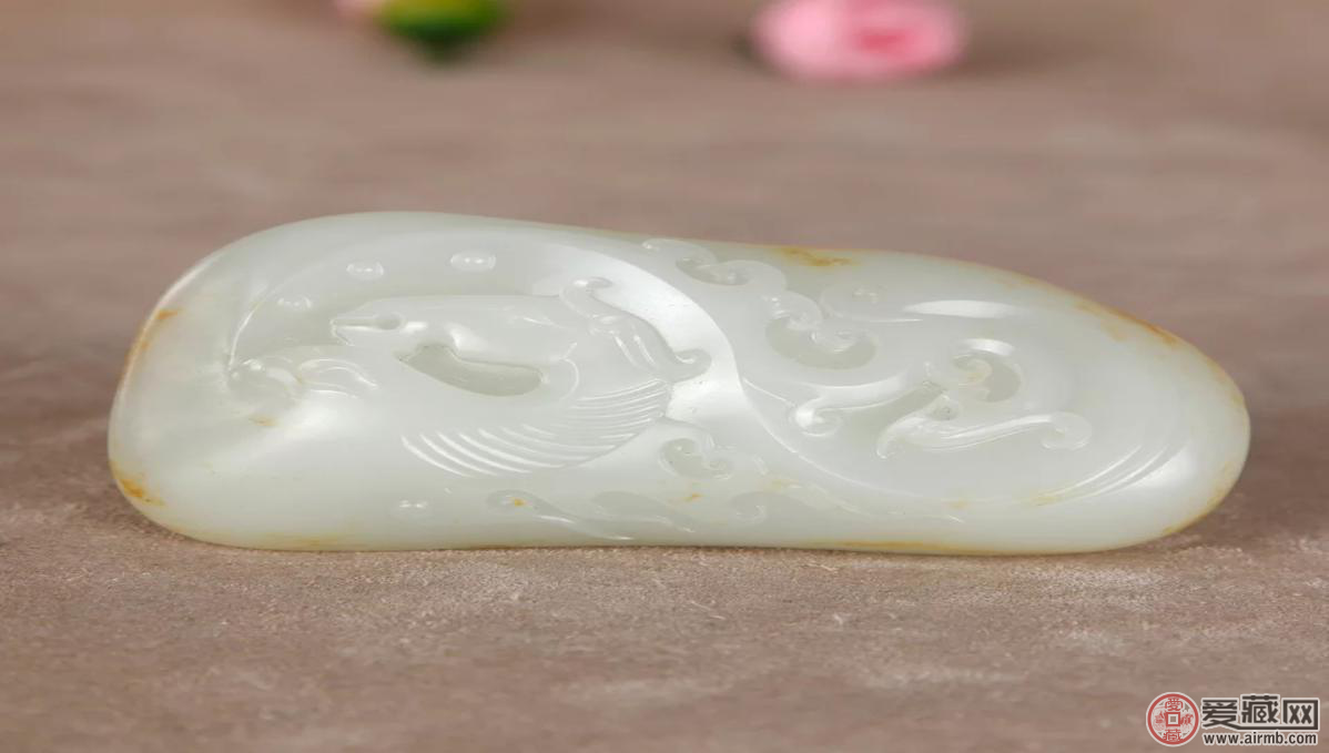 关于白玉好还是翡翠好，你知道吗？ 