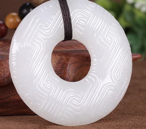 肇庆玉器市场有真玉吗 购买玉器注意什么 