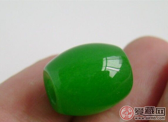 马来玉价值极其低廉，只因是石英岩吗 