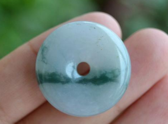 翡翠回收价格 二手翡翠回收价格多少   第1张