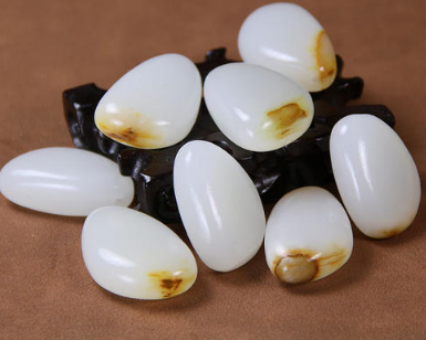 和田白玉的市场价值 和田白玉保养 