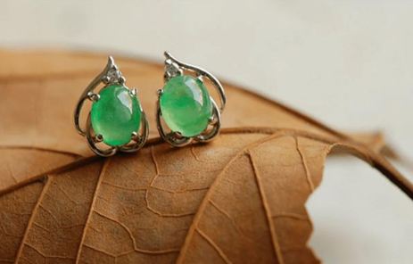 翡翠戒面市场价 翡翠戒面市场价是多少钱   第2张