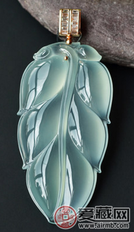 晴水翡翠功效是什么?喜爱晴水翡翠的你赶紧来看一看 