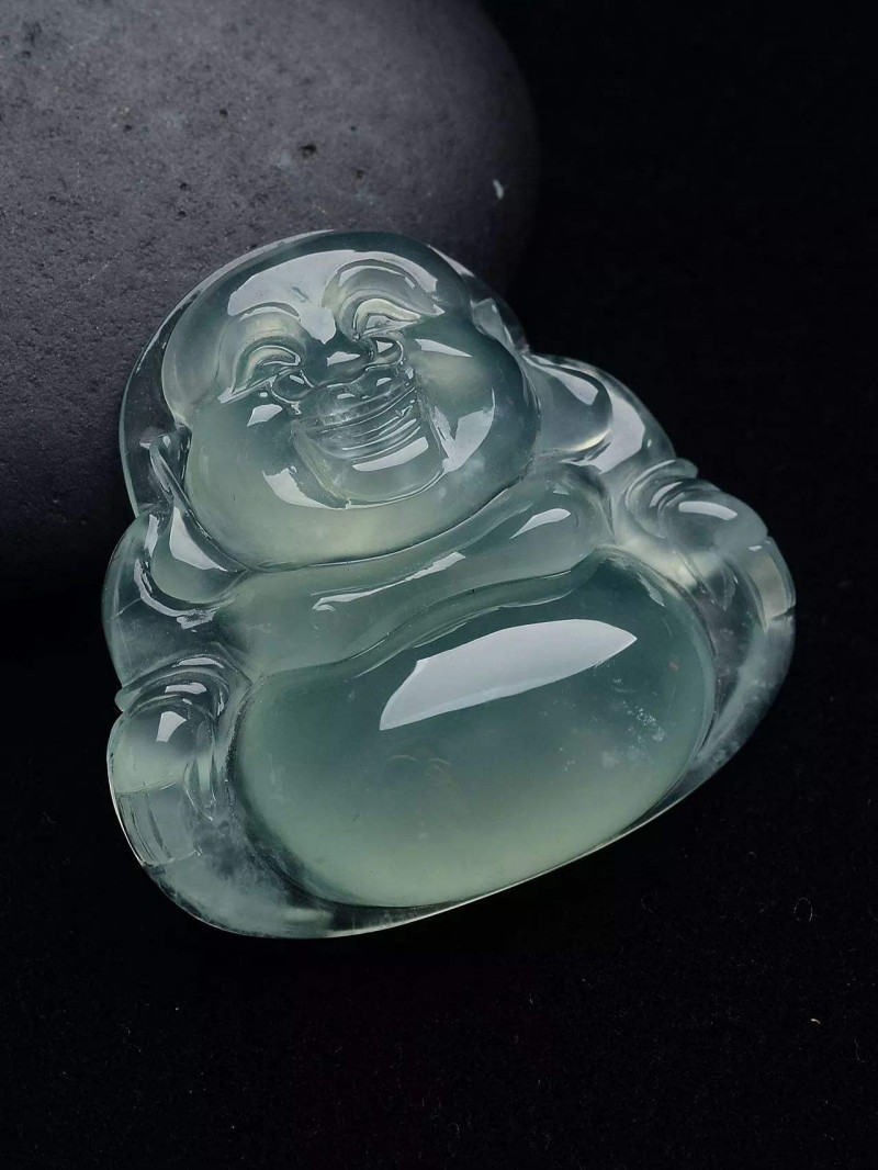 冰种翡翠手镯有何特点？该如何挑选？   第1张