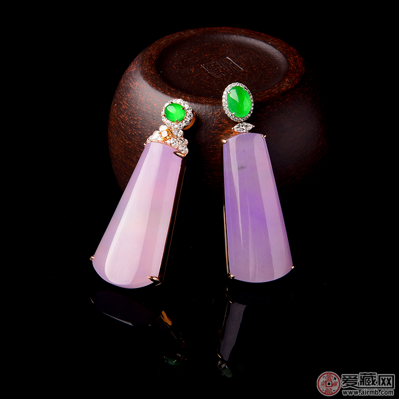 冰糯种翡翠价值从哪些方面鉴别出来? 