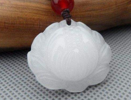 和田玉和昆仑玉的区别 有收藏价值吗 