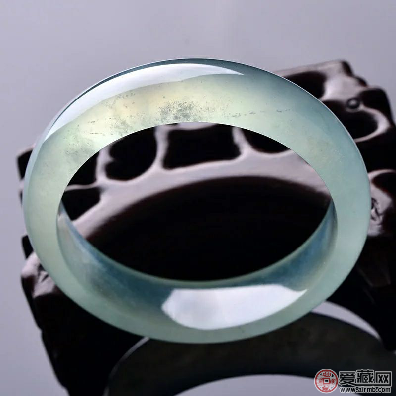 水沫子跟翡翠有什么不同？怎么区分水沫子和翡翠？   第2张