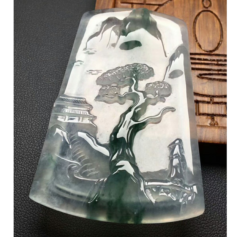 鉴定翡翠真假有哪些办法？如何鉴定翡翠的真假？   第1张