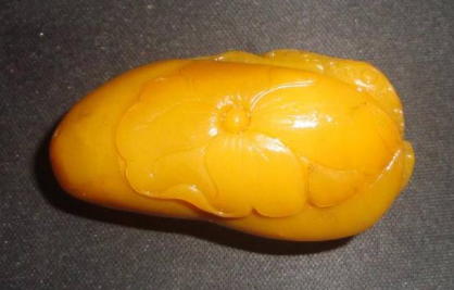 和田玉黄玉真假的鉴定方法 如何识别真伪 