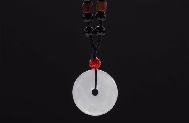 30克和田玉多少钱 和田玉越大价格越贵吗   第1张