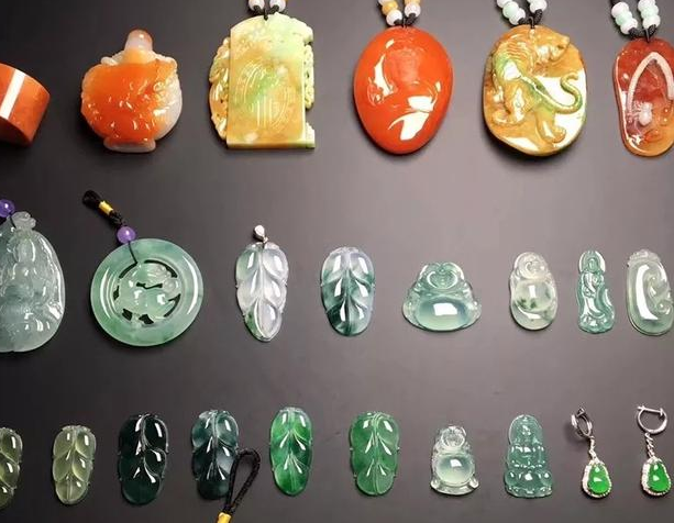 翡翠价值逐渐上涨，背后的原因是不可再生   第12张