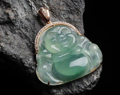 镶金冰种翡翠玉佛价格 镶金冰种翡翠玉佛价格及图片   第1张