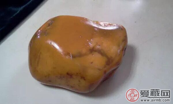 卡瓦石有假货？怎样用火眼金睛去辨别真假 