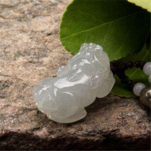 翡翠貔貅的佩戴忌讳有哪些 翡翠貔貅怎么佩戴 