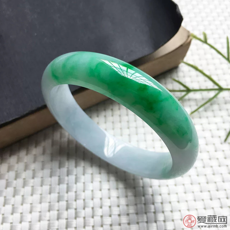 糯种翡翠首饰除了美观，糯种翡翠功效你了解吗? 