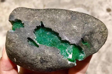 翡翠毛料批发价格 翡翠毛料批发市场价格   第2张