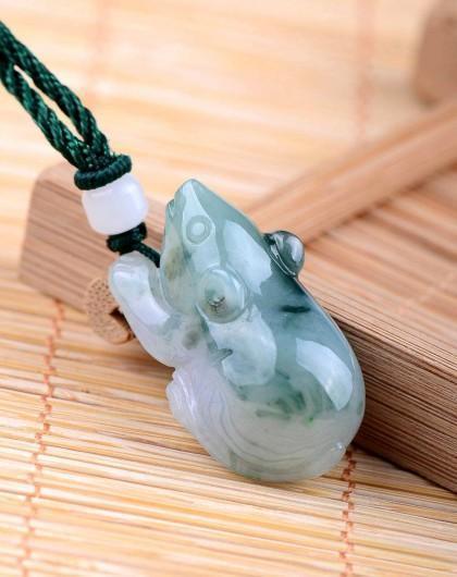 什么人适合佩戴翡翠老鼠 翡翠老鼠代表的寓意