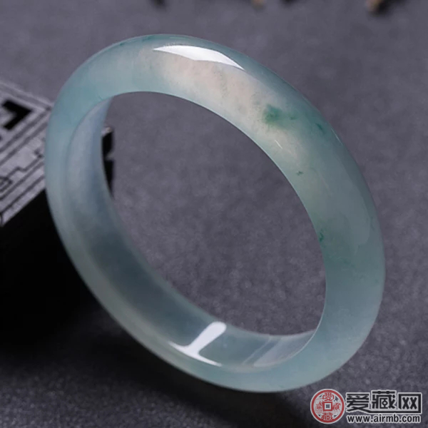 玻璃种翡翠价格的影响因素有哪些 