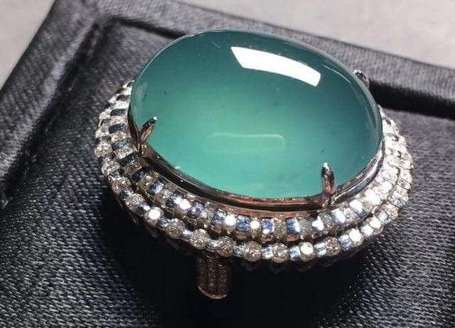 蓝水翡翠怎样为好？你对蓝水翡翠了解多少？   第1张