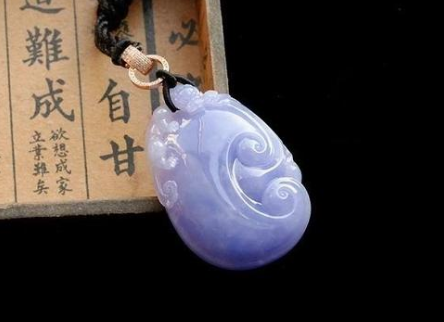 紫罗兰翡翠市场 紫罗兰翡翠市场价格多少及真假鉴别   第2张