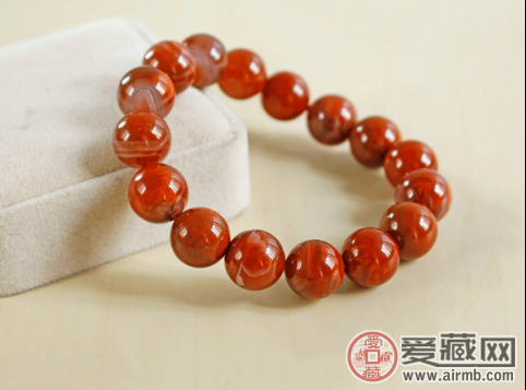 关于南红玛瑙的瑕疵有哪些，你造吗? 