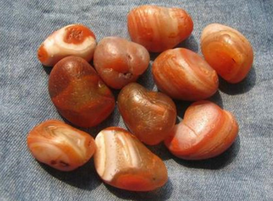 玛瑙原石外皮特征图片 玛瑙原石外皮特征详解   第1张