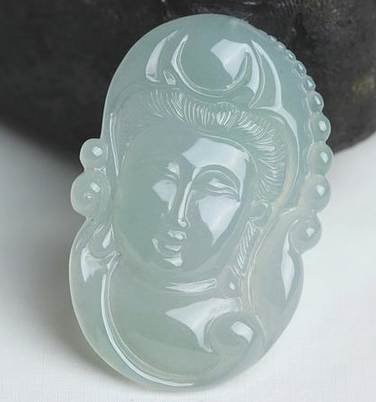 冰种翡翠观音价格 现在市场价格贵不贵   第1张