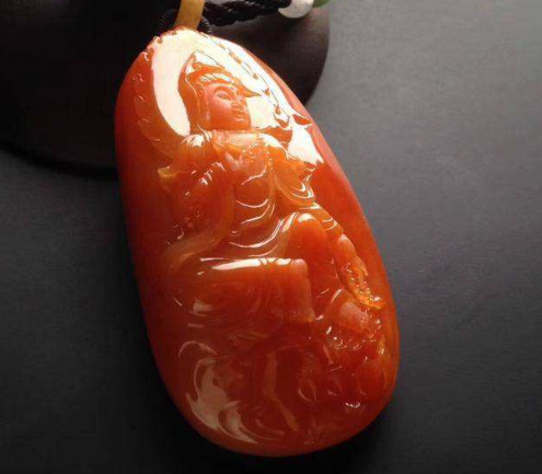 红翡的寓意 红翡送人有什么好寓意   第2张