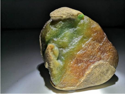 世界翡翠产地 最好的翡翠出自哪里   第2张