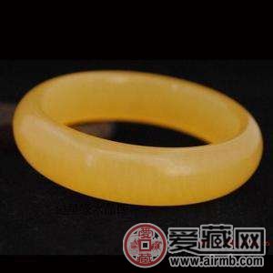 黄玉手镯值得买吗？黄玉手镯好看吗 