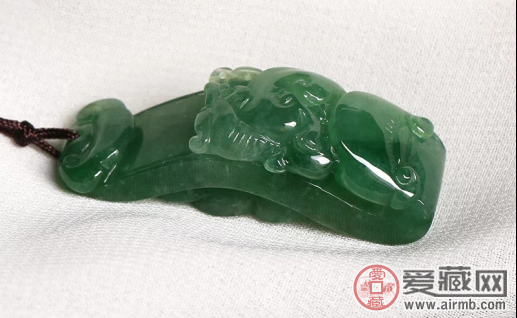 油青种翡翠鉴定的方法是什么？ 