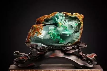 翡翠摆件市场价格 翡翠摆件市场价格多少及挑选 第2张