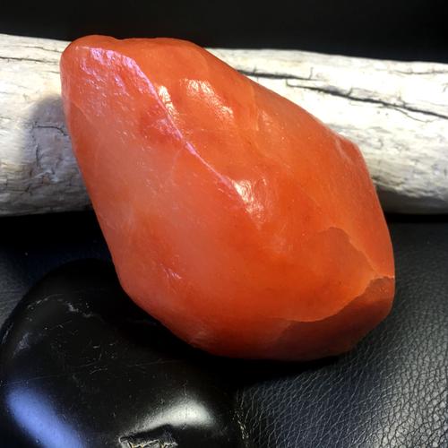 红色金丝玉 红色金丝玉价格多少及收藏价值