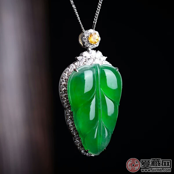 冰糯翡翠吊坠怎么保养 