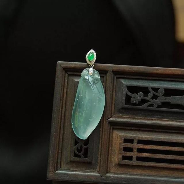 为什么翡翠的收藏价值如此之大？看完您就明白了   第6张