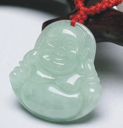 玉器佩戴前有什么需要注意的 佩戴过程要注意什么 