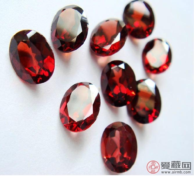 你知道石榴石手链的消磁方法有哪些吗? 