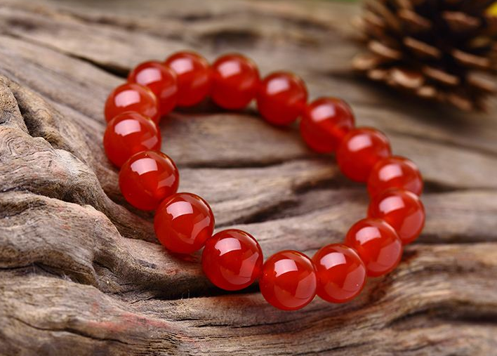 南红玛瑙和红玛瑙的主要区别是什么   第1张