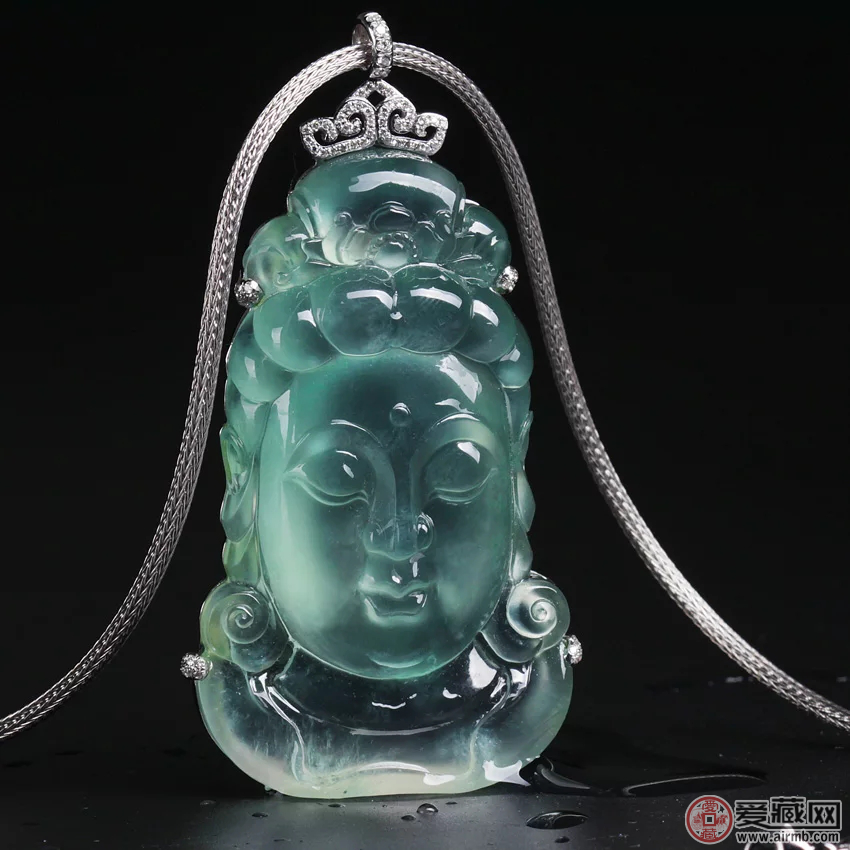 蓝水翡翠多少钱？价格10万算贵吗 