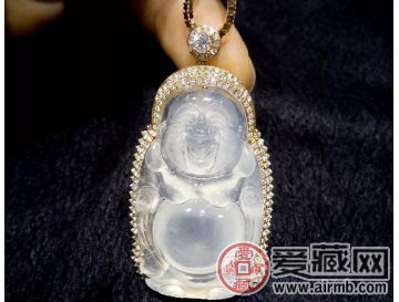 玻璃种翡翠有假的吗？ 