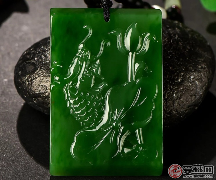 碧玉应该如何鉴别真假，这几个小妙招你会用到 