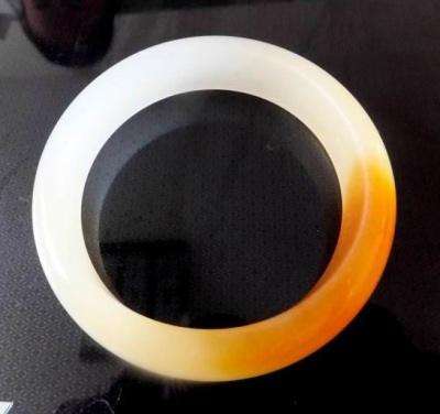 金丝玉手镯鉴定 新老手都适用的三大鉴别方法   第1张