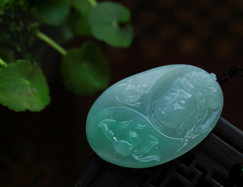 如何鉴定翡翠真假鉴别 翡翠真假鉴定的六大点   第2张