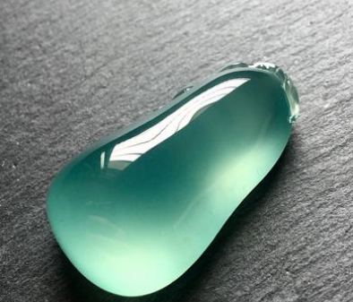 老坑翡翠市场价一般是多少钱及图片   第2张