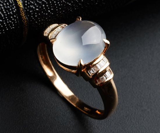 高冰种翡翠价钱 高冰种翡翠多少钱   第1张