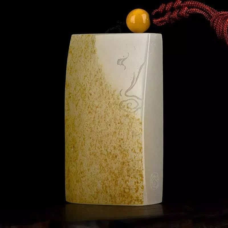 和田玉和俄罗斯玉怎么区别 收藏价值高吗 