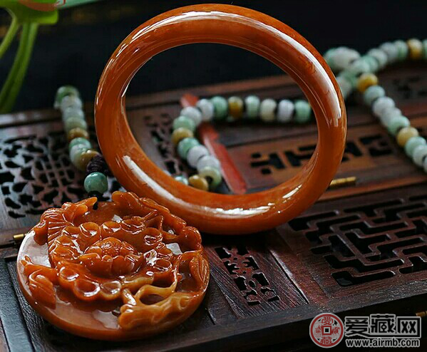 红翡保养的技巧 