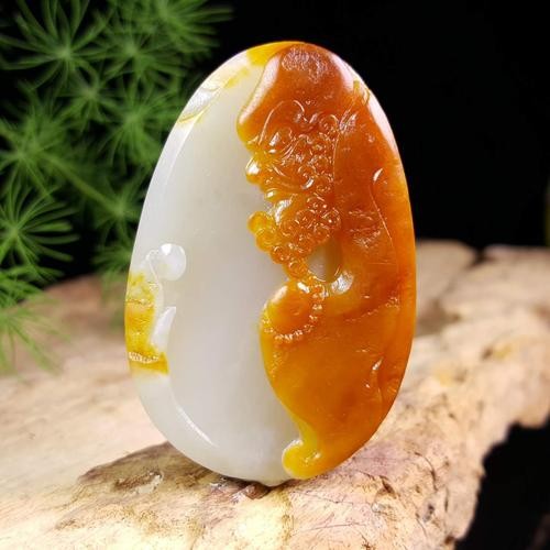 什么是和田玉的籽料特点 籽料和田玉的价格如何 